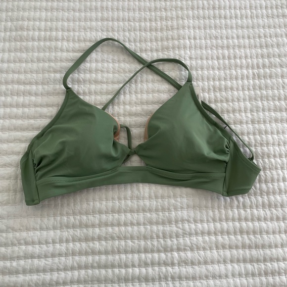 NWT Shade and Shore for Target Green Keyhole Cross-back Bikini Top - size 36D - Picture 2 of 6